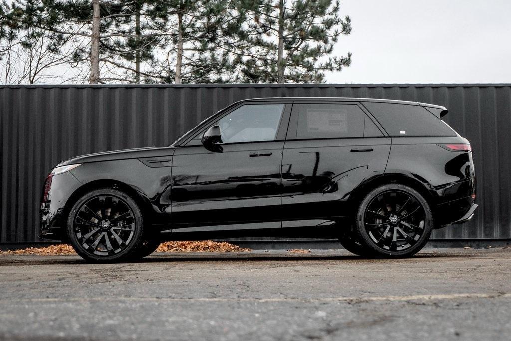 new 2025 Land Rover Range Rover Sport car, priced at $106,615