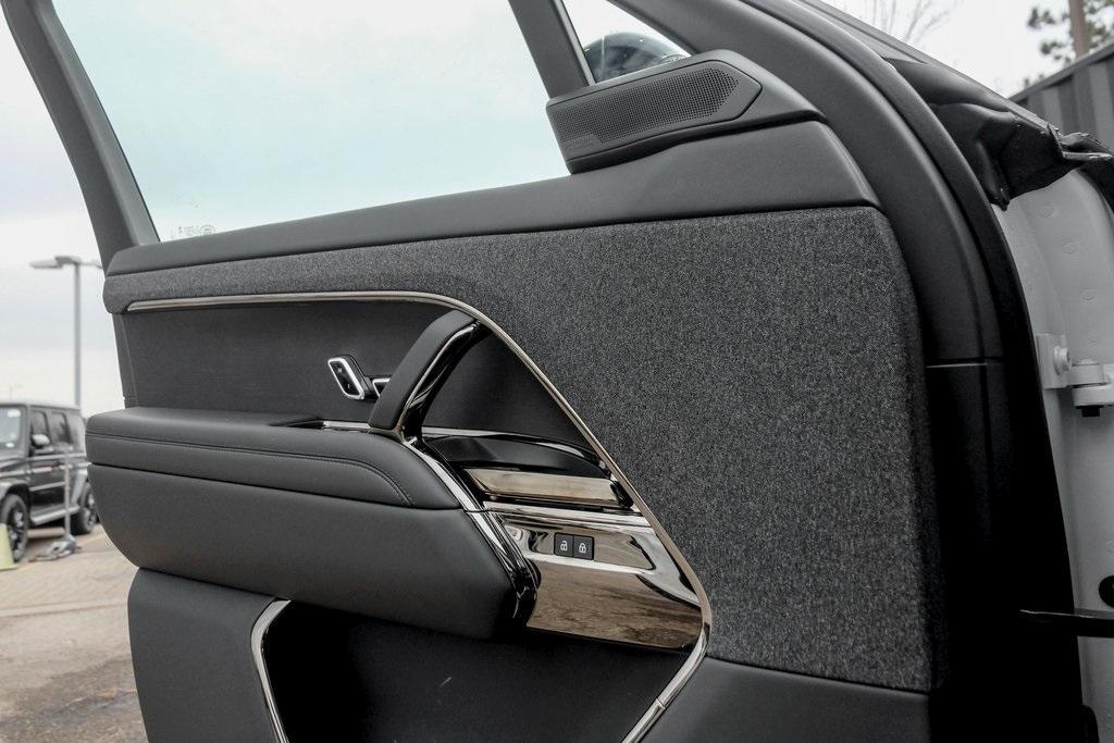 new 2025 Land Rover Range Rover Sport car, priced at $127,230