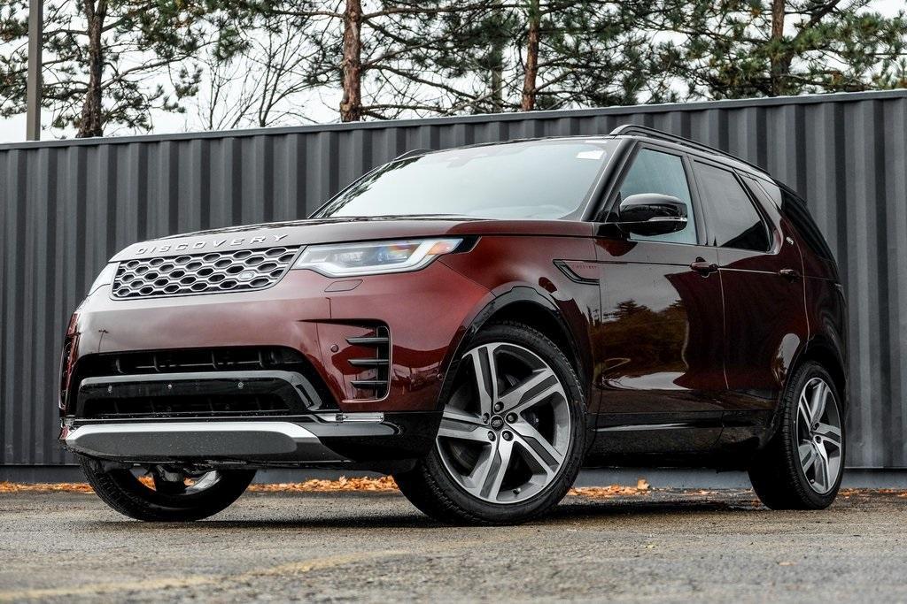 new 2026 Land Rover Discovery car, priced at $82,131