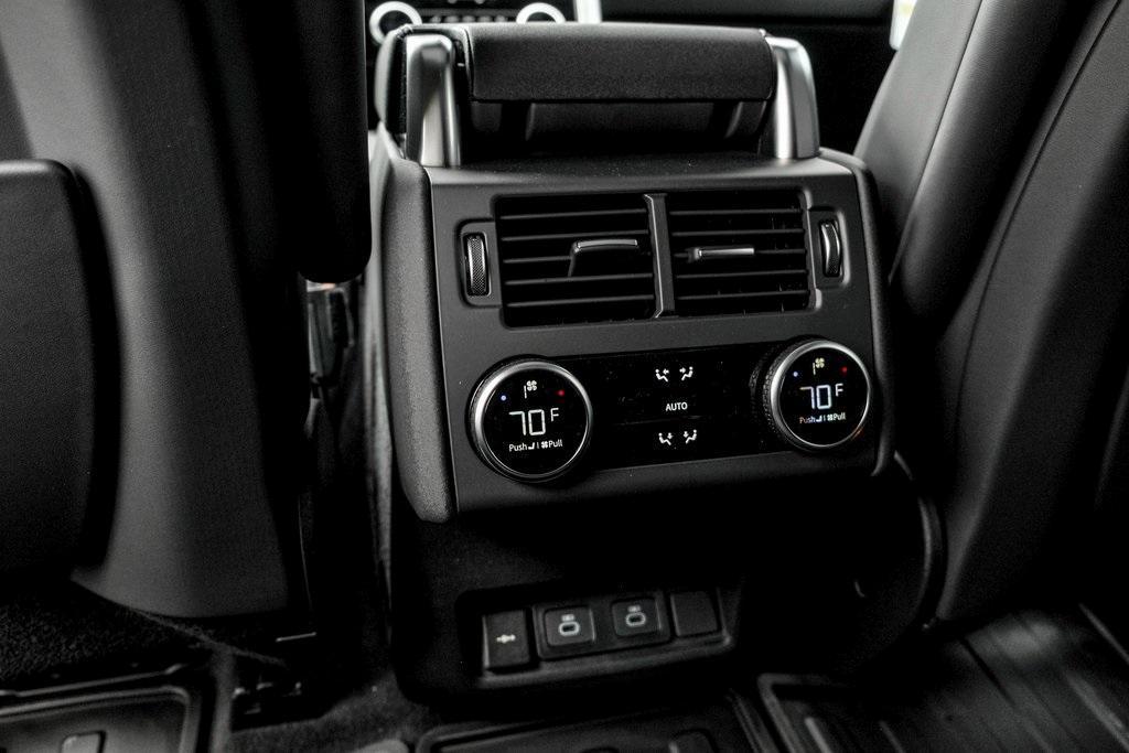 new 2026 Land Rover Discovery car, priced at $82,131