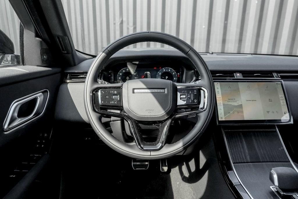 new 2025 Land Rover Range Rover Velar car