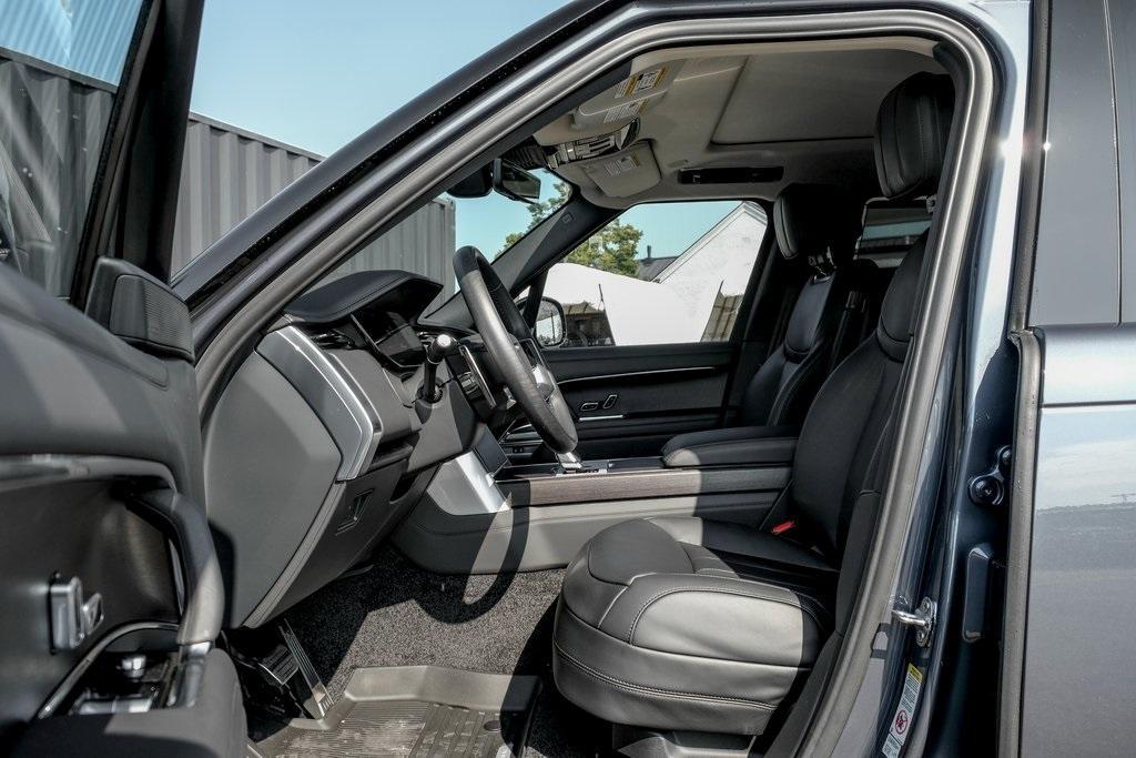 new 2025 Land Rover Range Rover car, priced at $162,620
