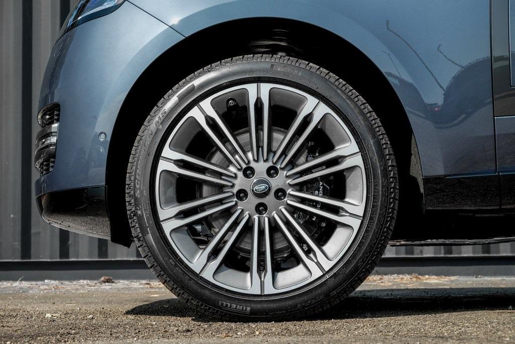 new 2025 Land Rover Range Rover car, priced at $162,620