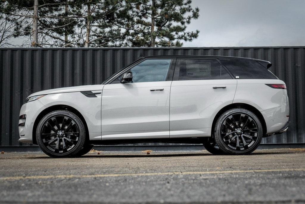new 2025 Land Rover Range Rover Sport car, priced at $108,570