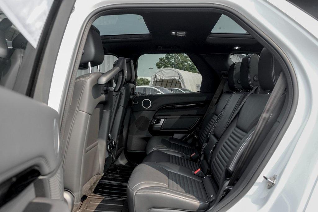 new 2025 Land Rover Discovery car, priced at $67,793