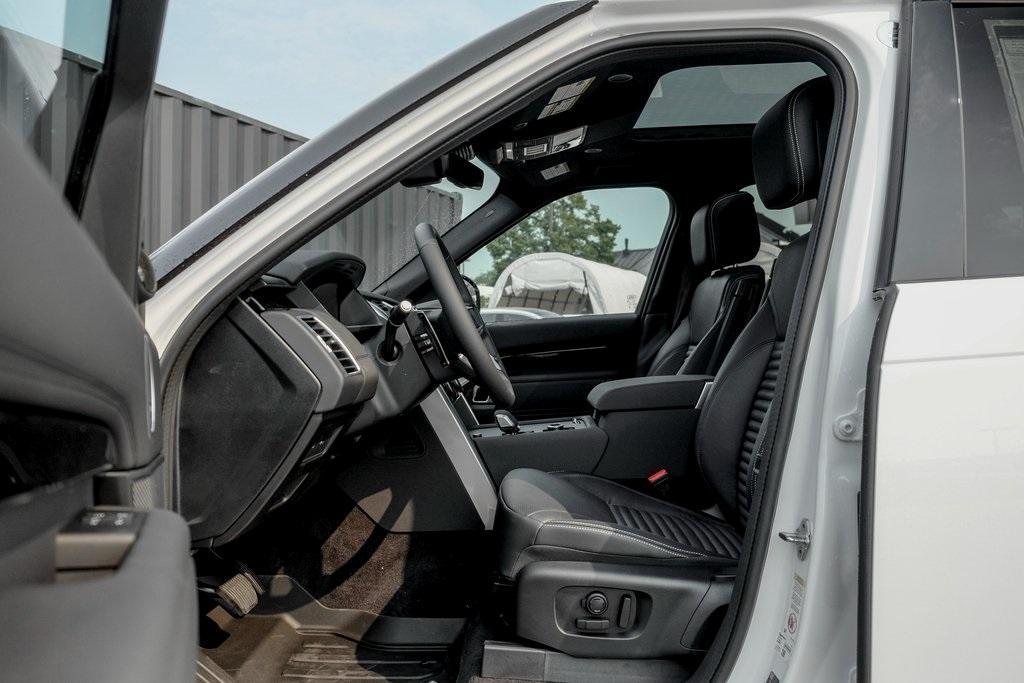 new 2025 Land Rover Discovery car, priced at $67,793