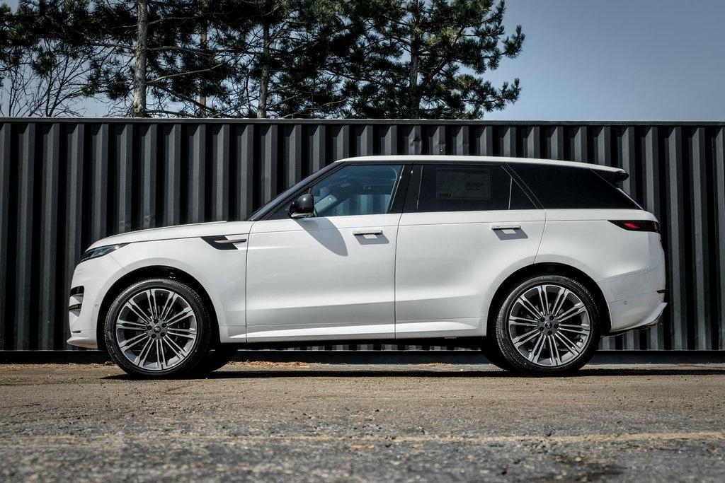 new 2025 Land Rover Range Rover Sport car, priced at $105,305