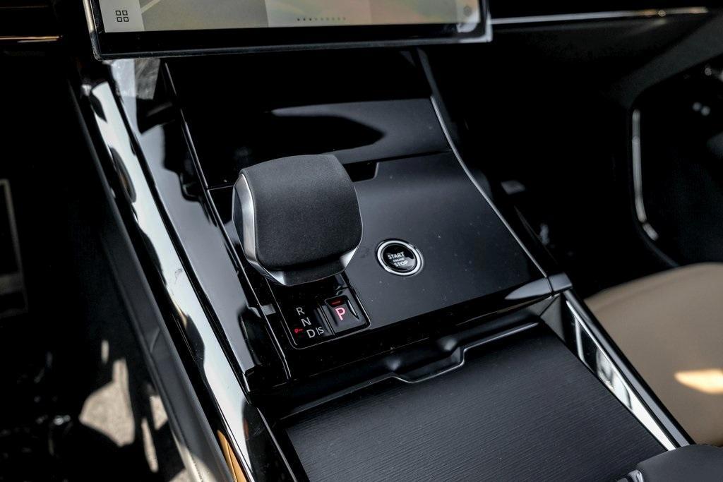 new 2025 Land Rover Range Rover Sport car, priced at $105,305