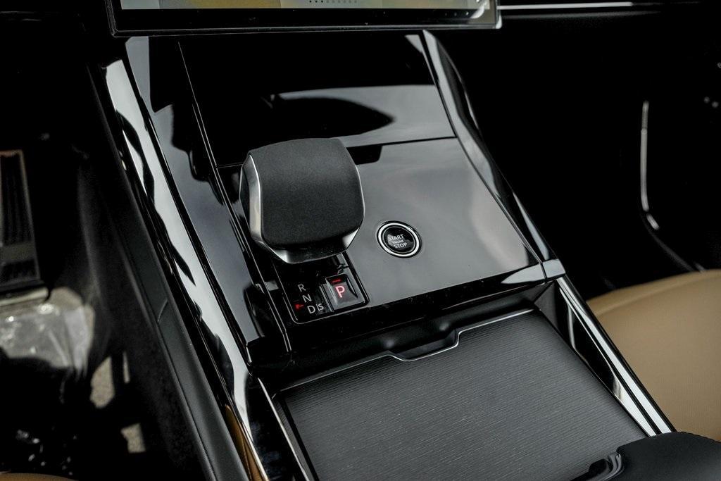 new 2025 Land Rover Range Rover Sport car, priced at $104,265