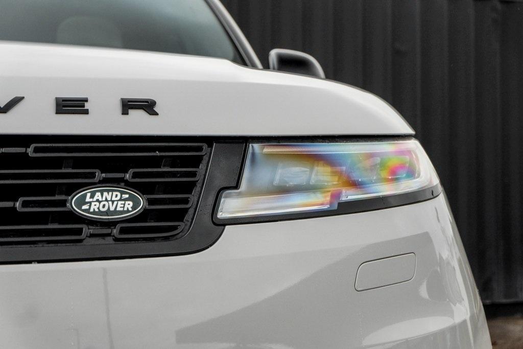 new 2025 Land Rover Range Rover Sport car, priced at $106,605