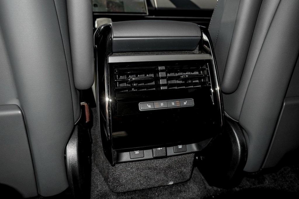 new 2025 Land Rover Range Rover Sport car, priced at $91,070