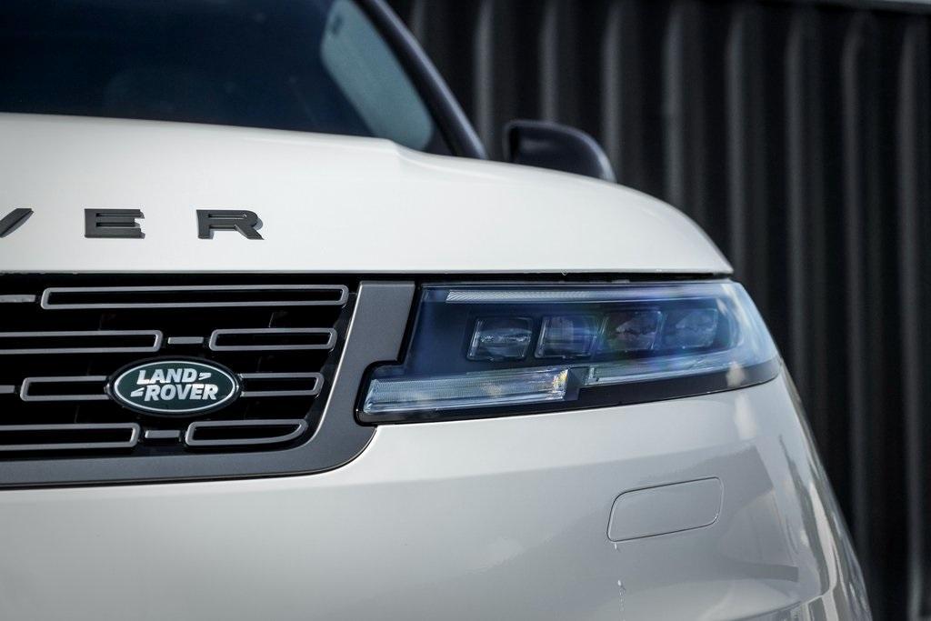 new 2025 Land Rover Range Rover Sport car, priced at $91,070