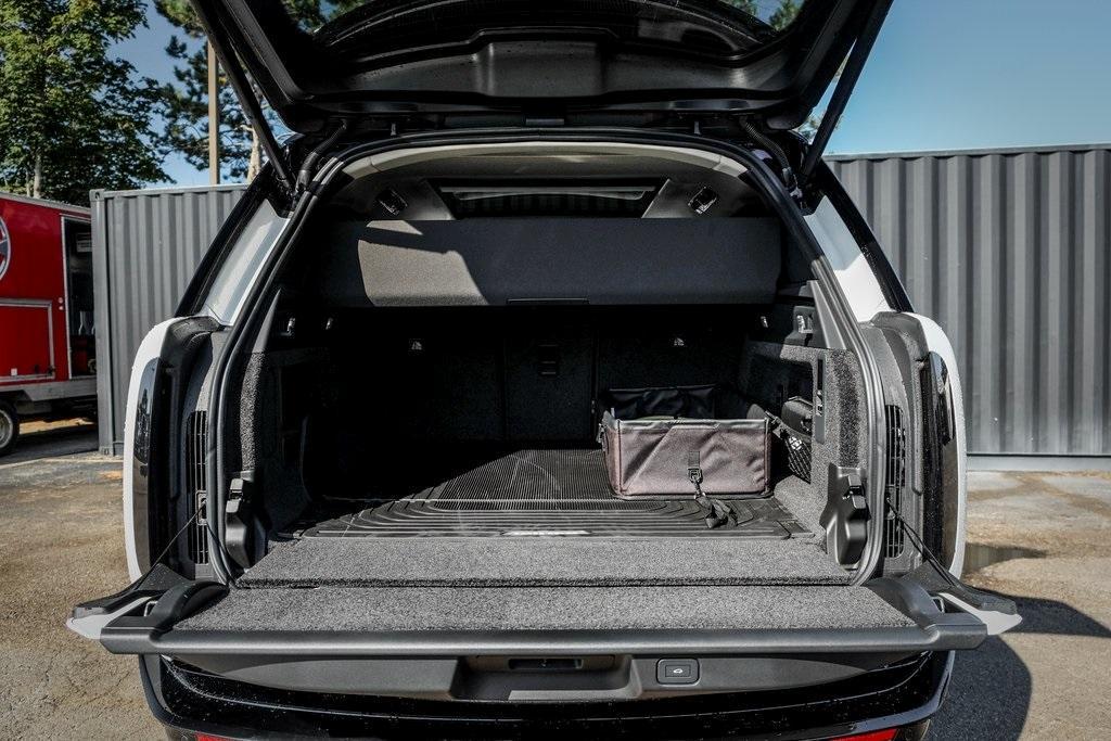 new 2025 Land Rover Range Rover car, priced at $142,040