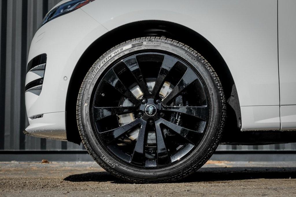 new 2025 Land Rover Range Rover Sport car, priced at $107,395