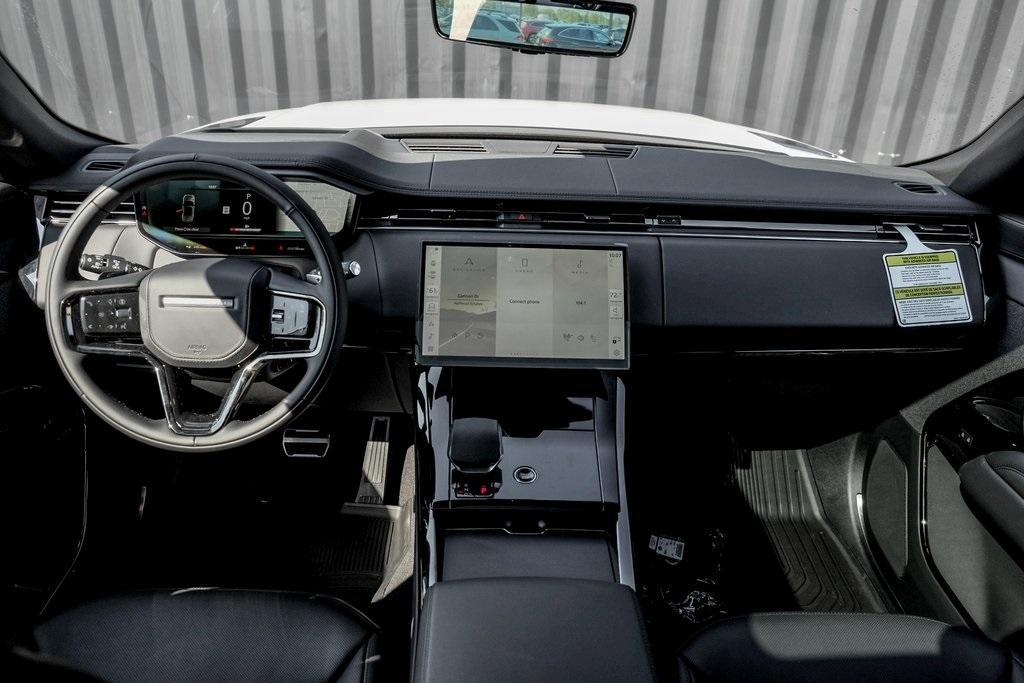 new 2025 Land Rover Range Rover Sport car, priced at $107,395