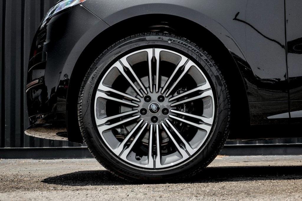new 2025 Land Rover Range Rover Sport car, priced at $105,890