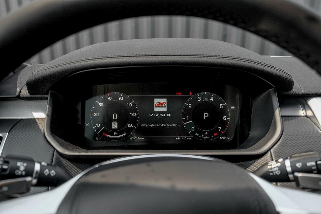 new 2025 Land Rover Discovery car, priced at $72,243