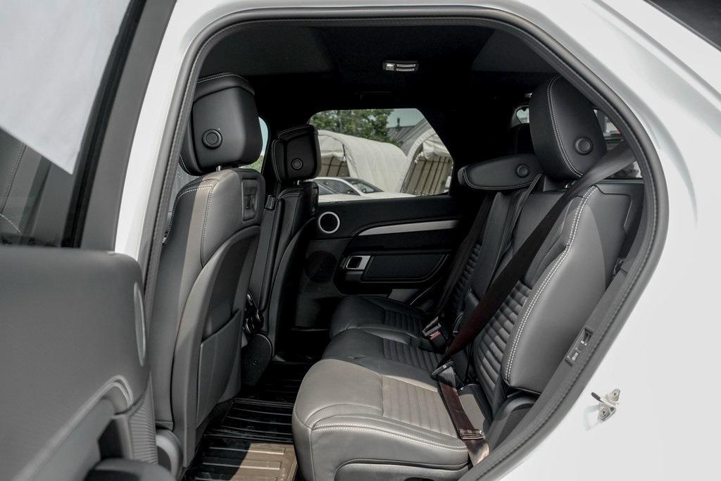new 2025 Land Rover Discovery car, priced at $72,243