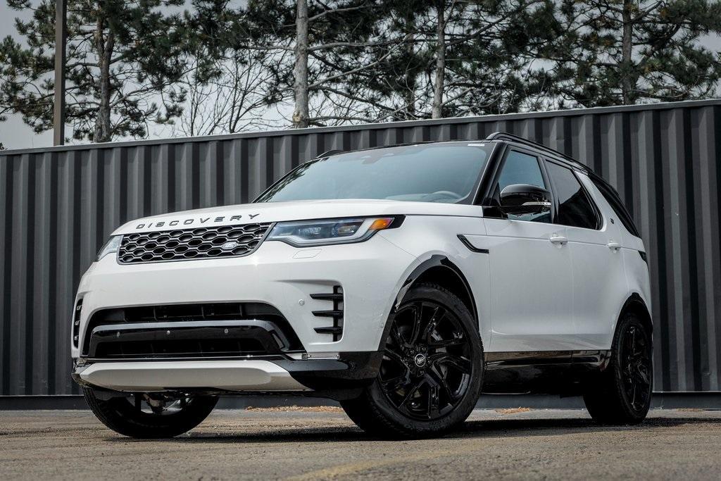 new 2025 Land Rover Discovery car, priced at $72,243