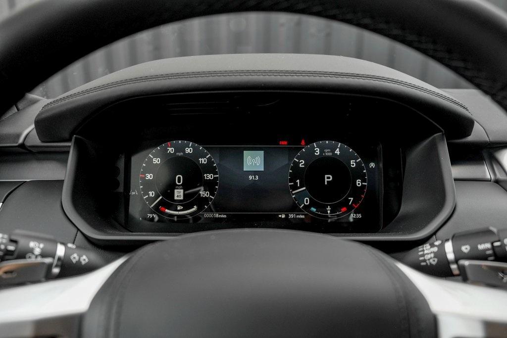 new 2025 Land Rover Discovery car, priced at $82,118