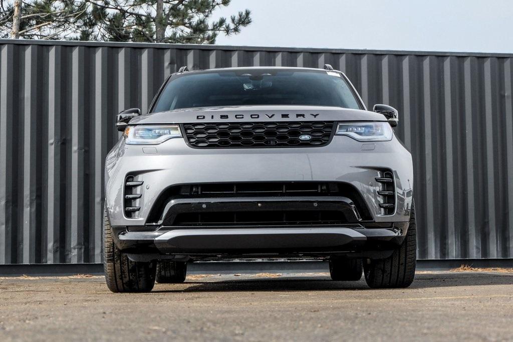 new 2024 Land Rover Discovery car, priced at $77,598