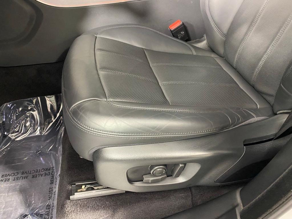 used 2021 Land Rover Range Rover Sport car, priced at $37,968