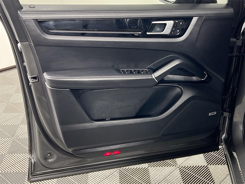used 2022 Porsche Cayenne car, priced at $79,984
