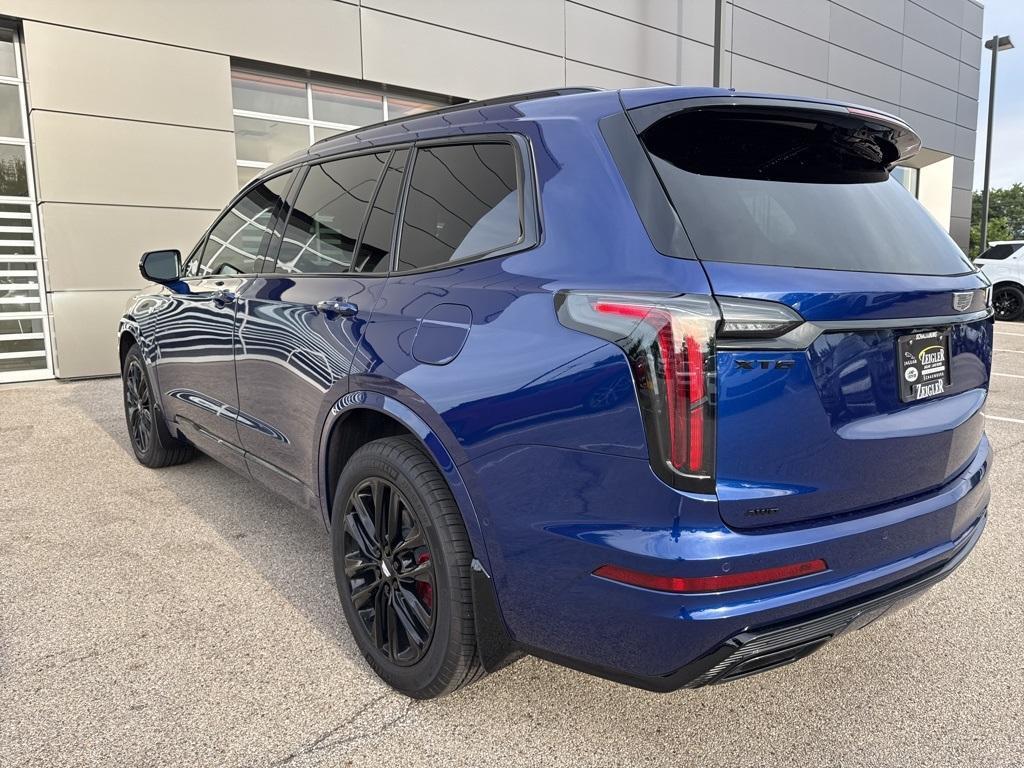 used 2024 Cadillac XT6 car, priced at $57,414
