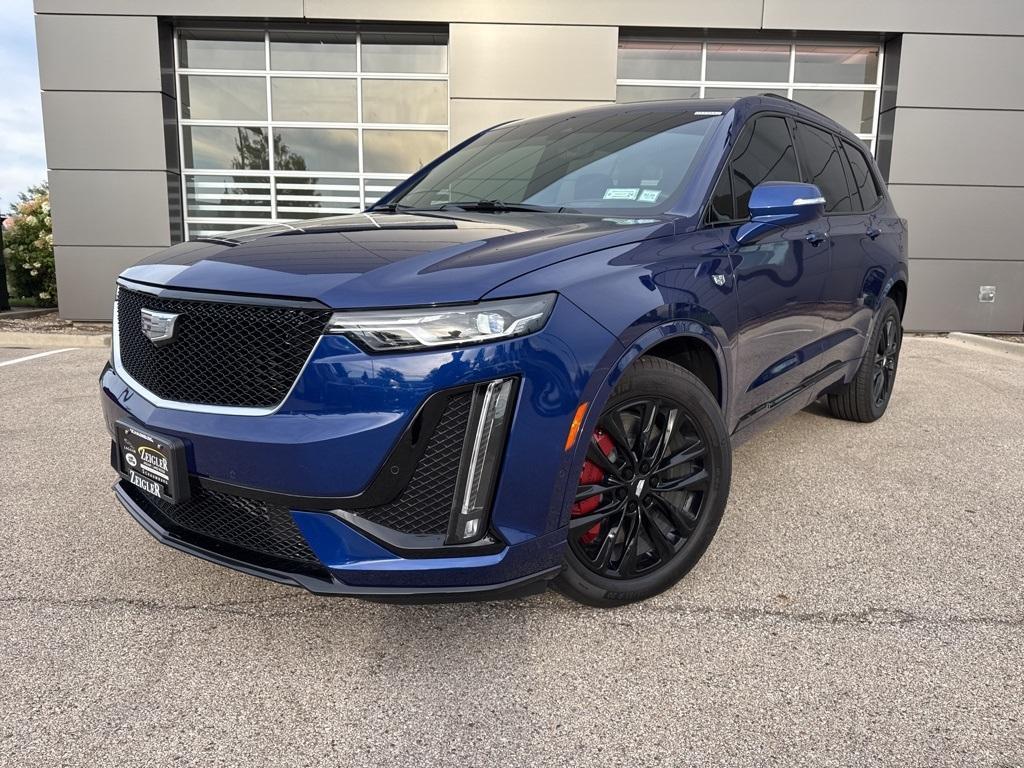 used 2024 Cadillac XT6 car, priced at $57,414