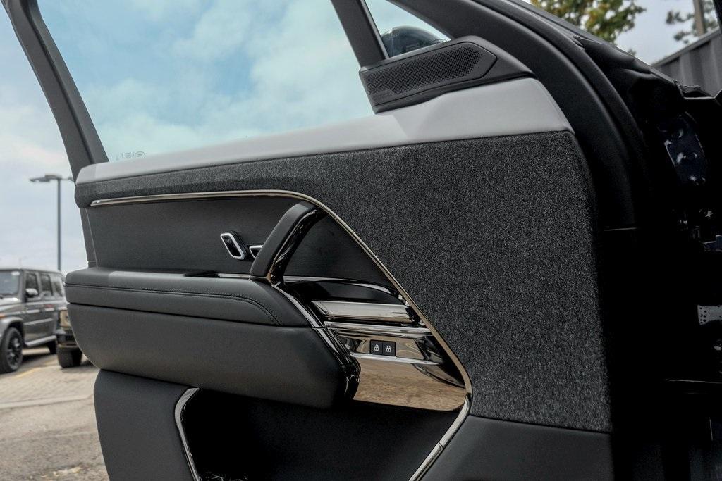 new 2025 Land Rover Range Rover Sport car, priced at $107,865