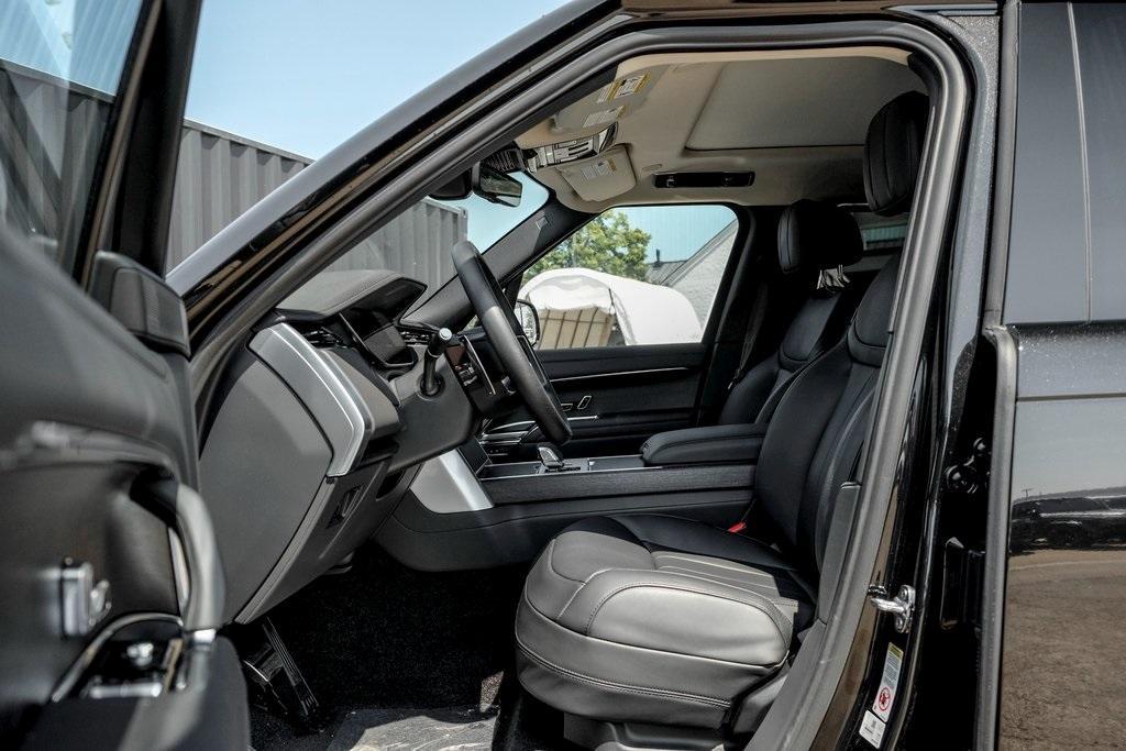 new 2025 Land Rover Range Rover car, priced at $128,315