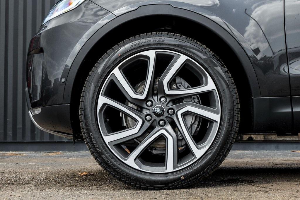 new 2025 Land Rover Discovery car, priced at $68,953