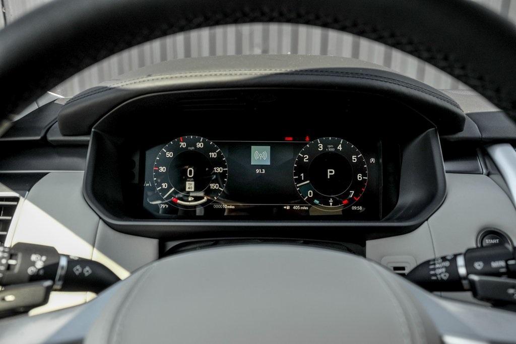 new 2025 Land Rover Discovery car, priced at $85,468