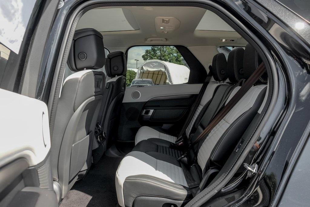 new 2025 Land Rover Discovery car, priced at $85,468