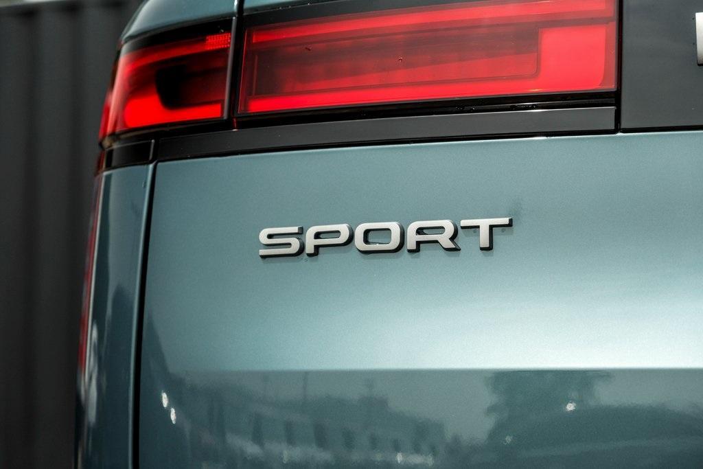 new 2025 Land Rover Range Rover Sport car, priced at $95,865