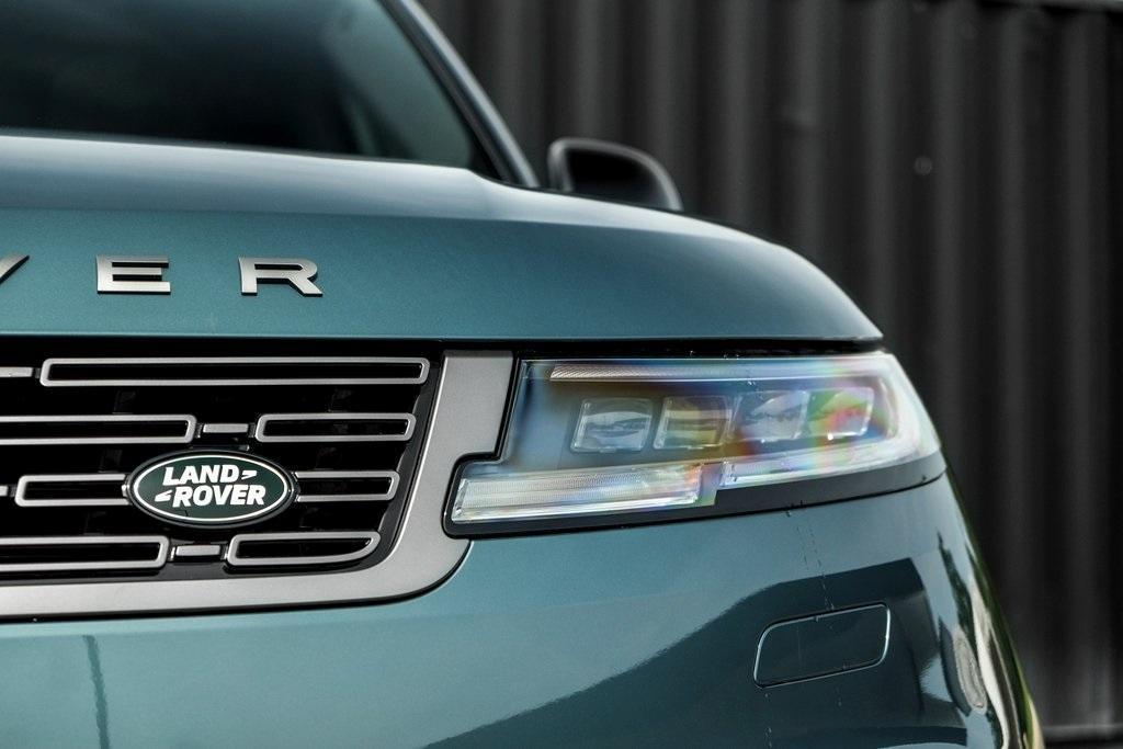 new 2025 Land Rover Range Rover Sport car, priced at $95,865