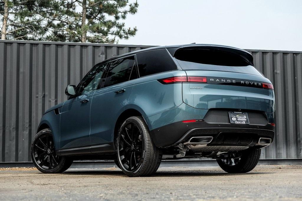 new 2025 Land Rover Range Rover Sport car, priced at $95,865