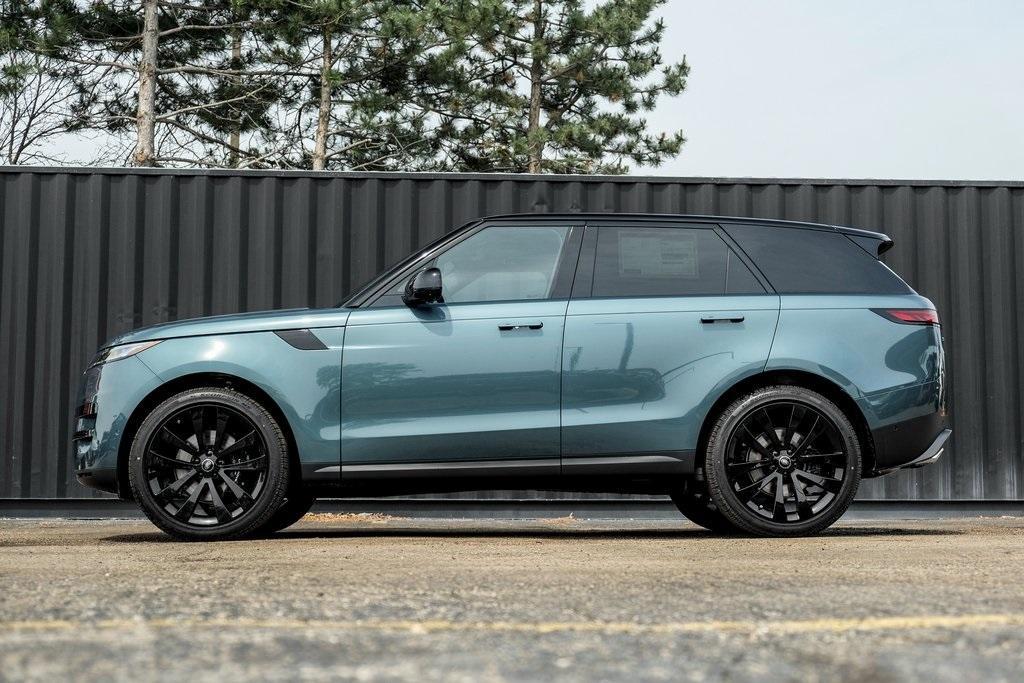 new 2025 Land Rover Range Rover Sport car, priced at $95,865