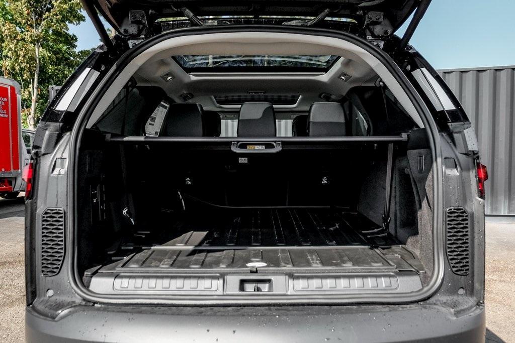 used 2024 Land Rover Discovery car, priced at $53,272