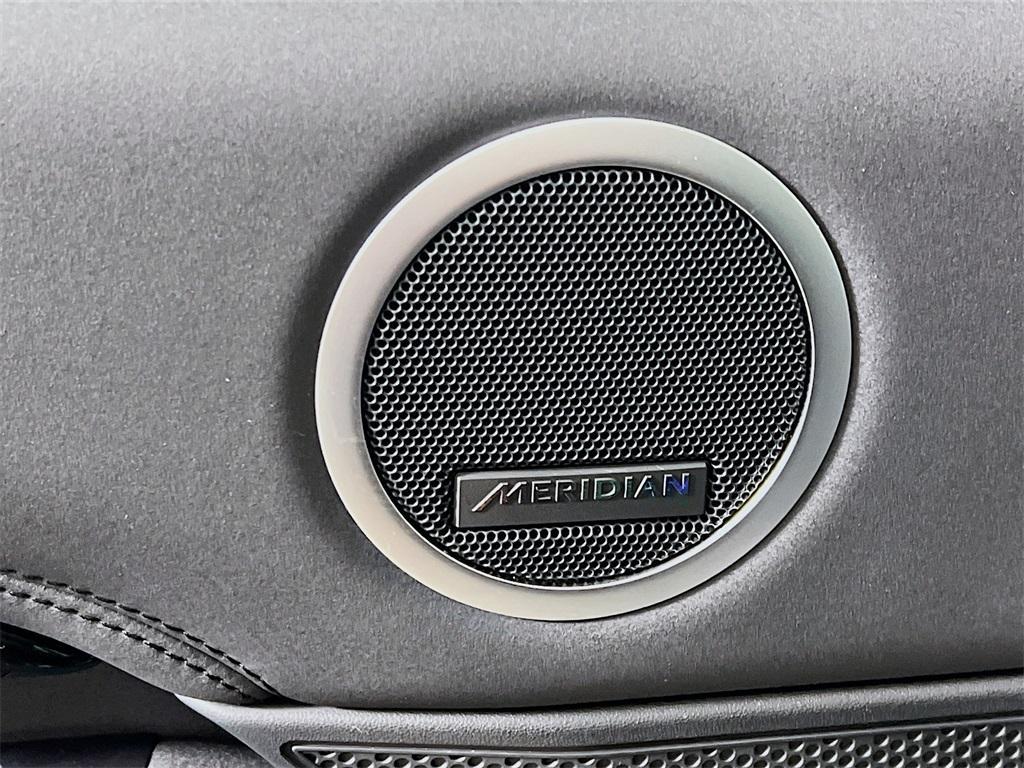 used 2024 Land Rover Discovery car, priced at $49,132