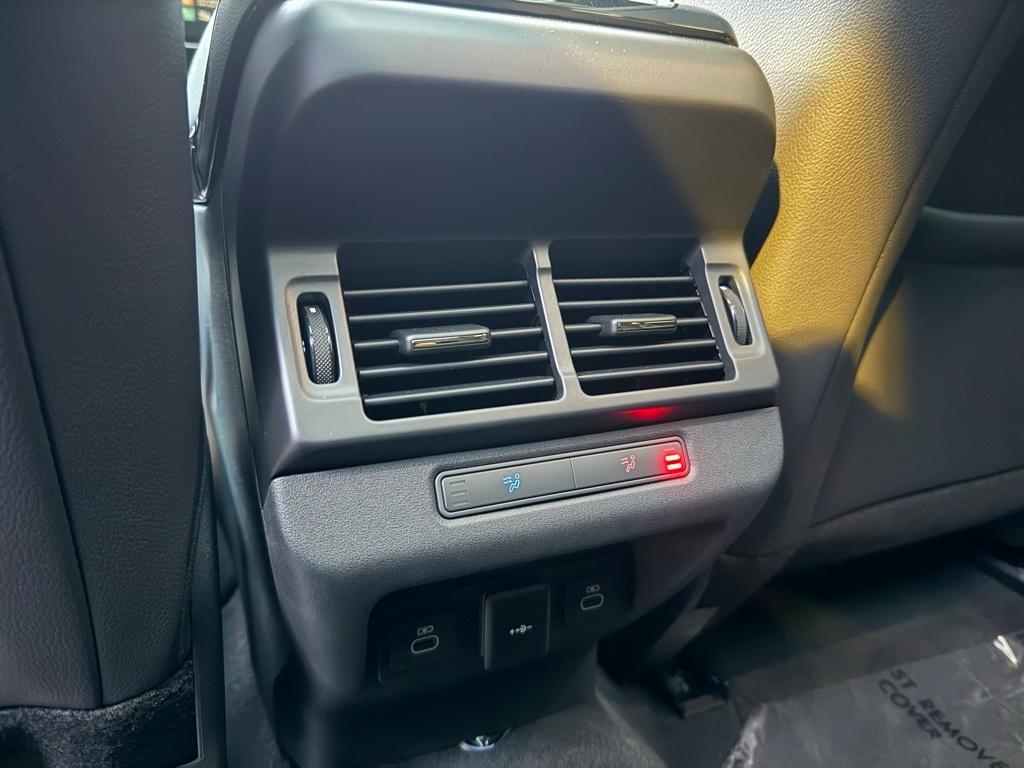 used 2024 Land Rover Range Rover Evoque car, priced at $48,782