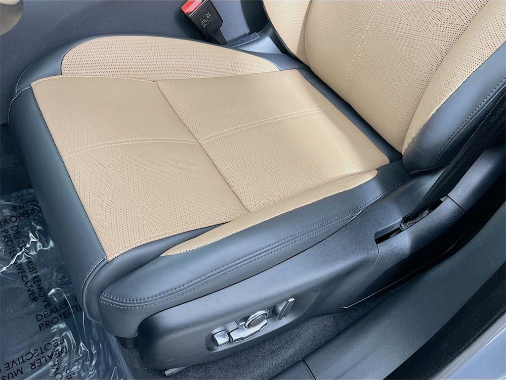 used 2025 Land Rover Range Rover Velar car, priced at $77,985