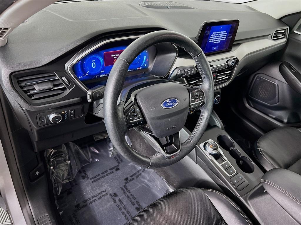 used 2021 Ford Escape car, priced at $19,366