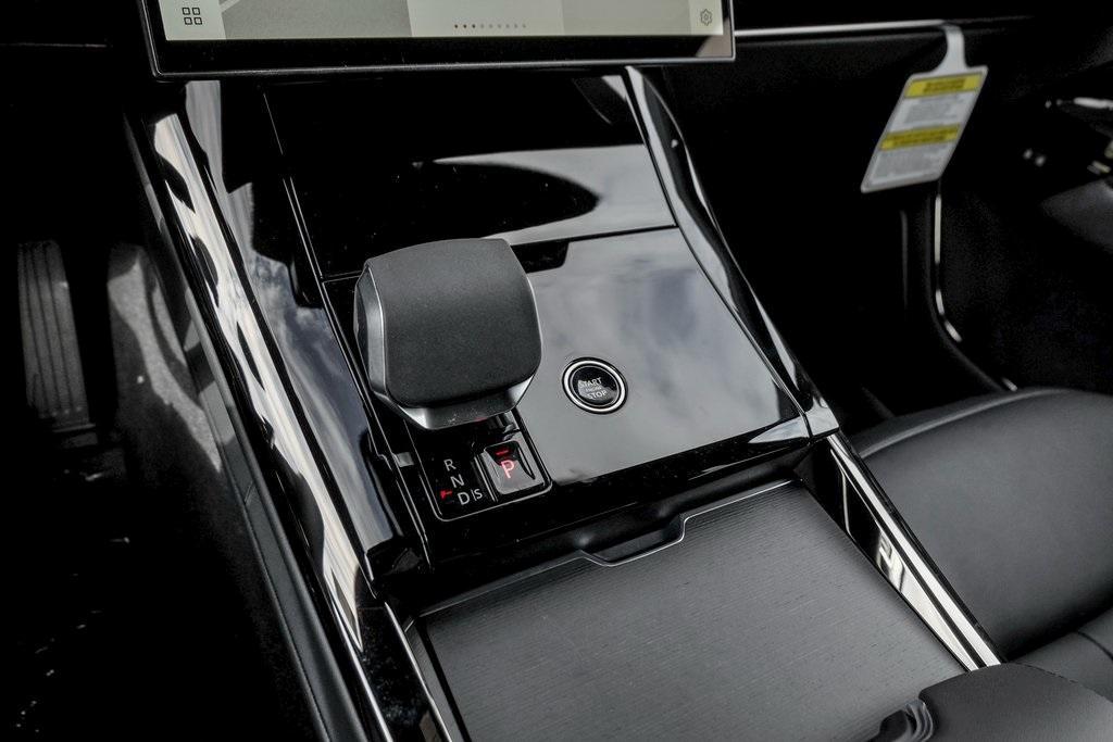 new 2025 Land Rover Range Rover Sport car, priced at $95,905