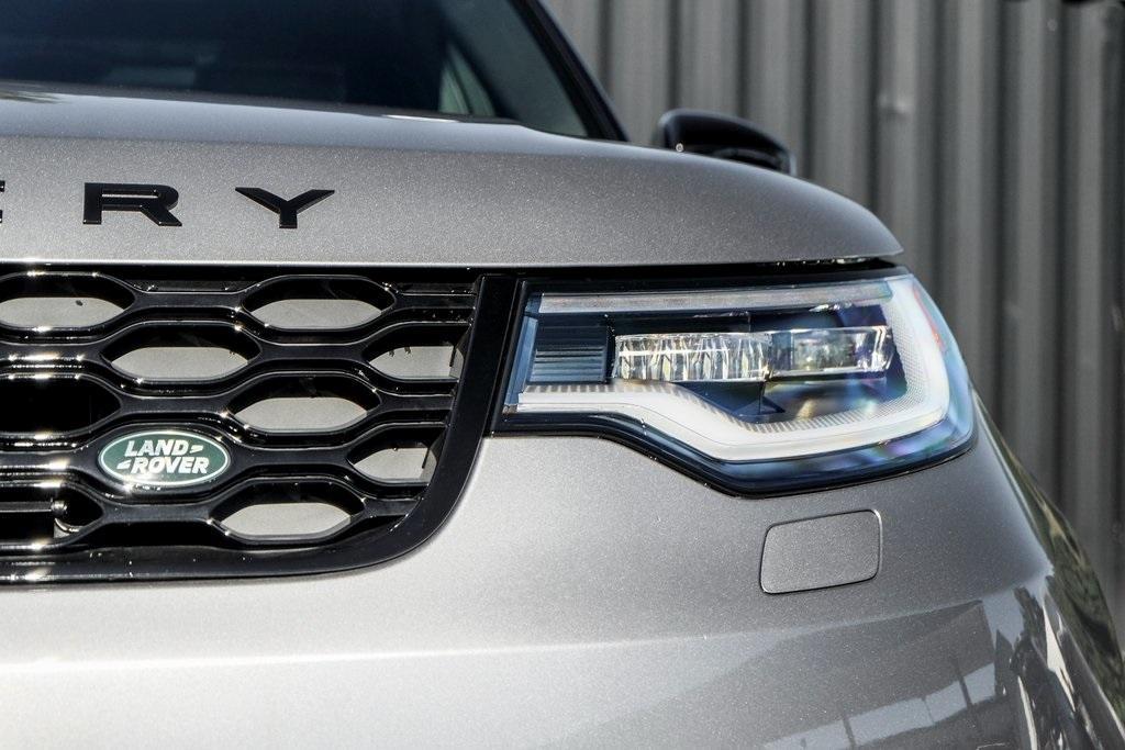 new 2024 Land Rover Discovery car, priced at $79,098