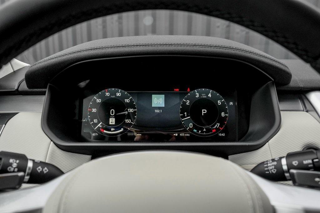 new 2025 Land Rover Discovery car, priced at $73,043