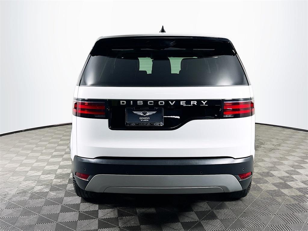 used 2024 Land Rover Discovery car, priced at $48,959