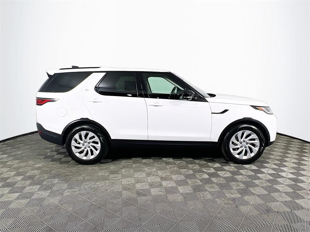 used 2024 Land Rover Discovery car, priced at $48,959