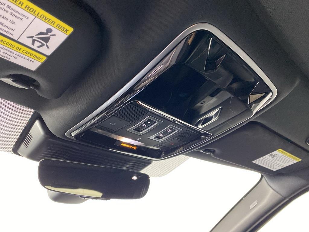 used 2022 Land Rover Range Rover Velar car, priced at $46,464