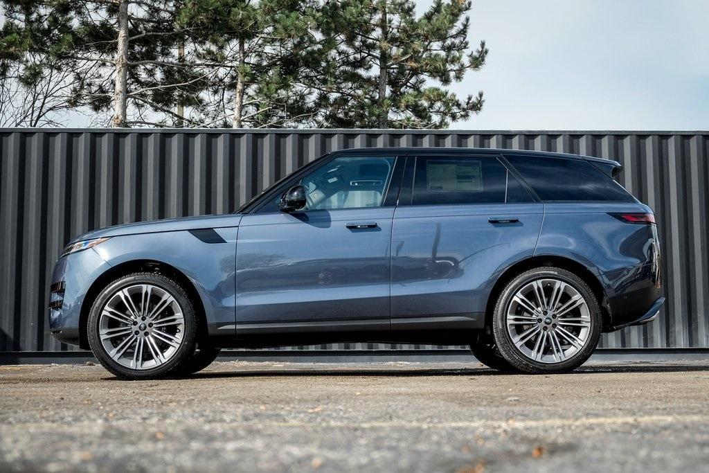 new 2025 Land Rover Range Rover Sport car, priced at $98,165